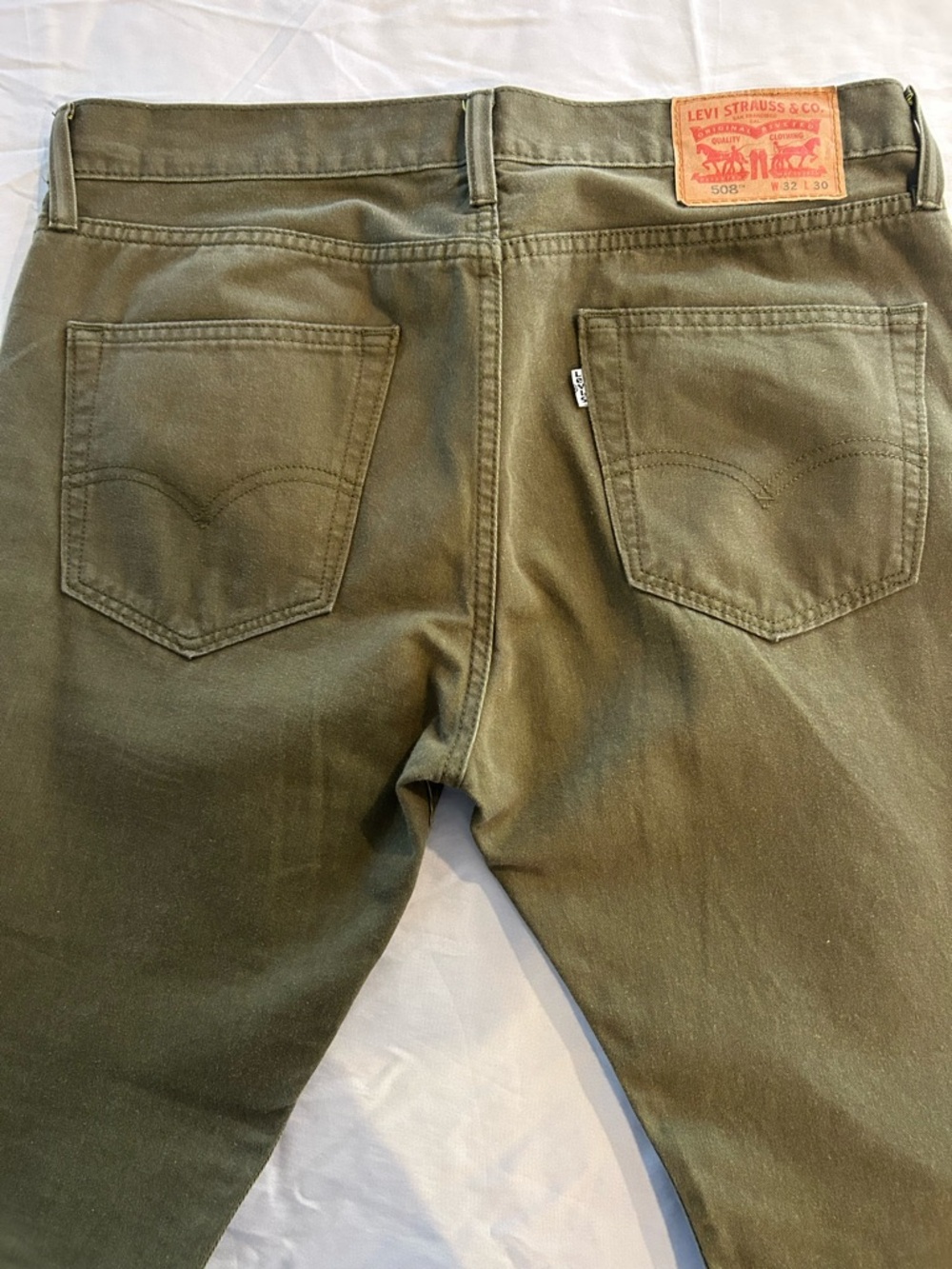 Levi's Men's Olive Green Slim Straight Jeans